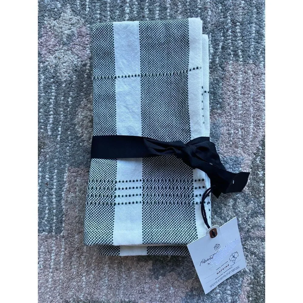 Hearth and Hand 3 Napkins 18x18”